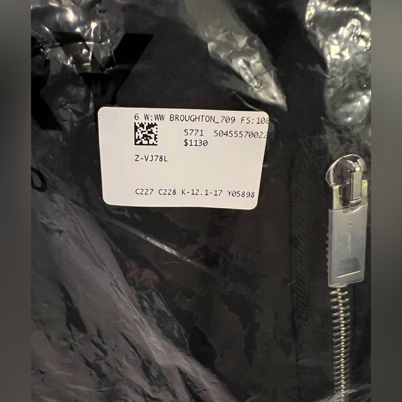 BRAND NEW BURBERRY LADIES BOMBER JACKET SIZE 4 US - Picture 4 of 11